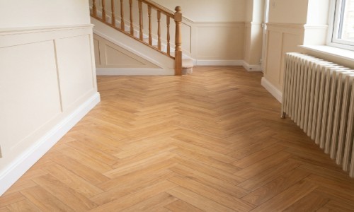 Aqua Deluxe Pro Sunkissed Oak Herringbone SPC